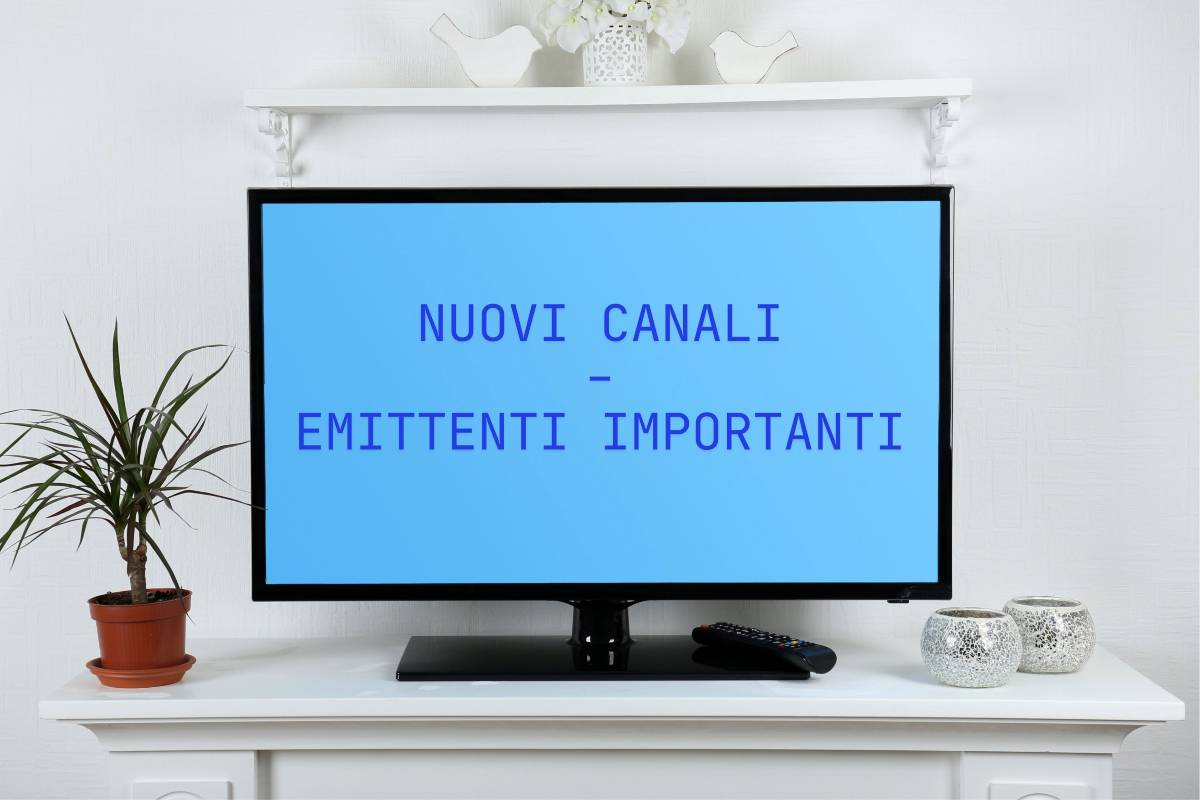 Televisione su un comodino 